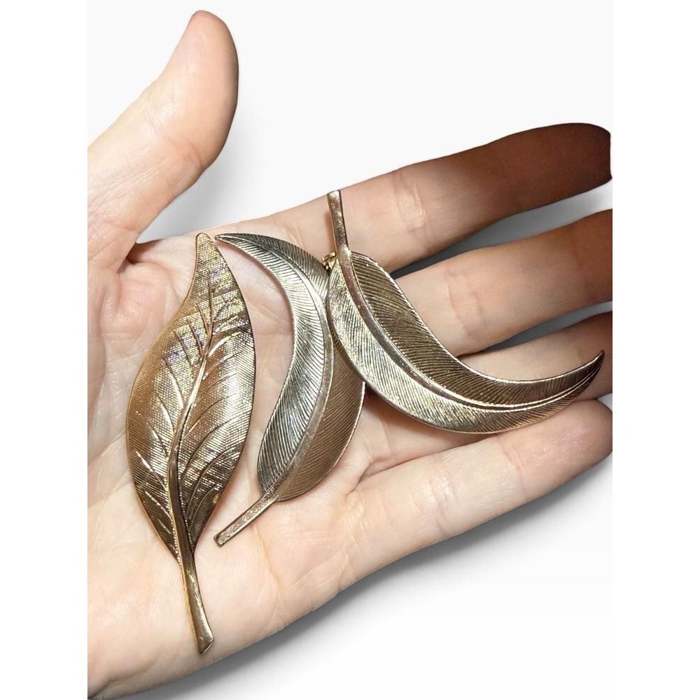 Vintage Gold Tone Leaf Brooch Pin Lot of Three